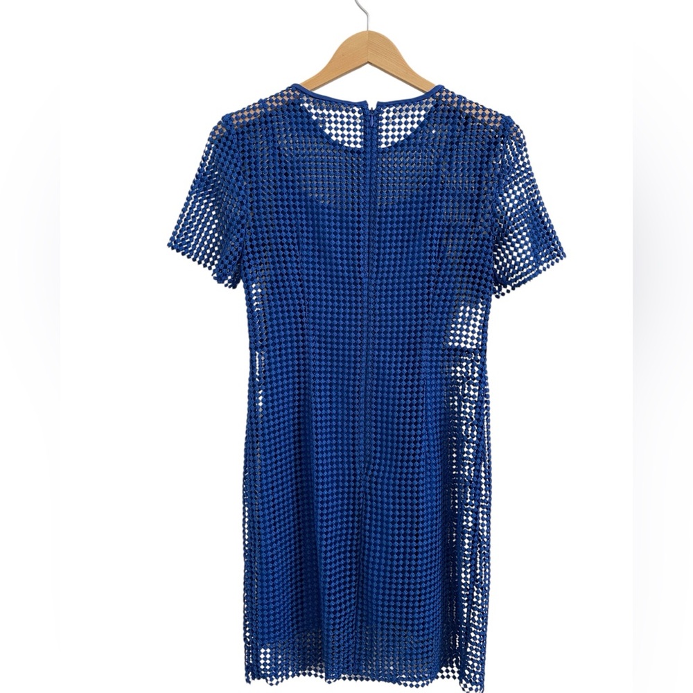 Diane von Furstenberg Short-Sleeve Chain Lace Mini Dress Size 4. Like new. - Picture 4 of 8